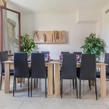 L'ecclesia - Maison Avec Jardin Hébergement de vacances *