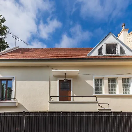 Hébergement de vacances L'ecclesia - Maison Avec Jardin