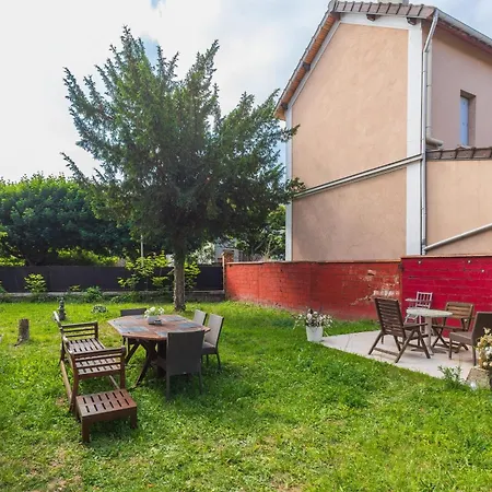 L'ecclesia - Maison Avec Jardin Hébergement de vacances *
