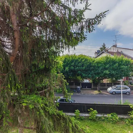 L'ecclesia - Maison Avec Jardin Hébergement de vacances Noisy-le-Sec